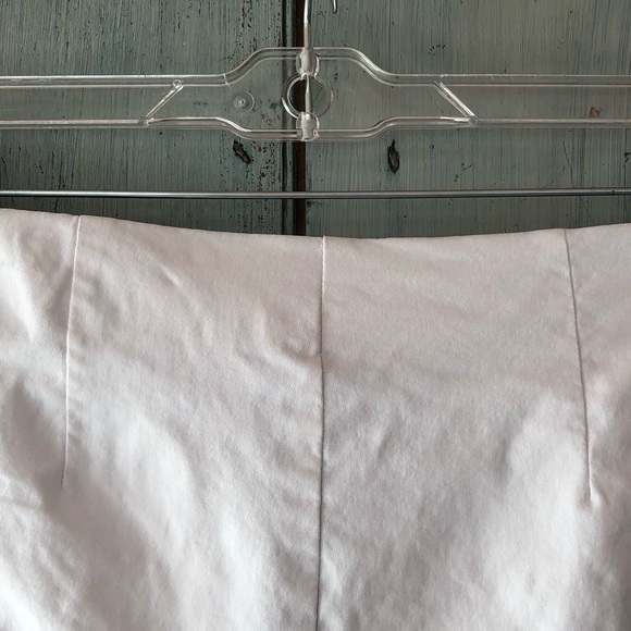 “So Slimming” white pants with side slit at ankle by Chico’s - Picture 6 of 10